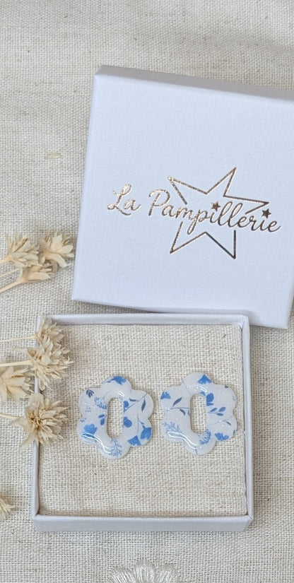 JULIA blanche fleurs bleues